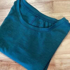 EUC Ladies The North Face Base Layer DriFit Long Sleeve - Green-‎ Small